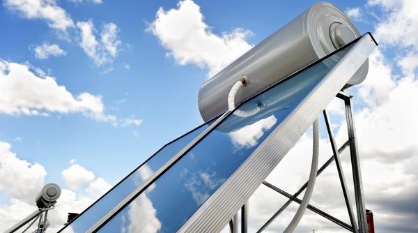 verde pentru 15 500 de romani