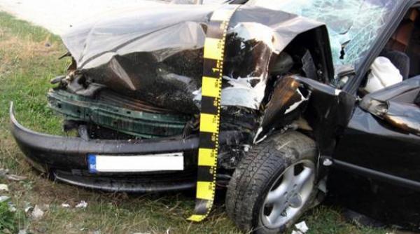 accident mortal in judetul olt doua autoturisme s au ciocnit frontal