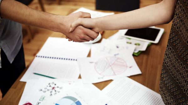 o strangere de mana infurie elvetia