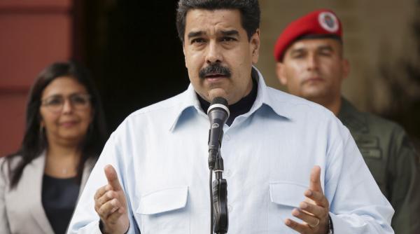 venezuela a decretat zilele de vineri nelucratoare in lunile aprilie si mai pentru a economisi electricitate