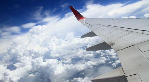 ce se intampla daca nu activati modul avion in timpul zborului