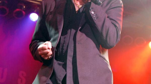 drama pentru tom jones a murit rapusa de cancer