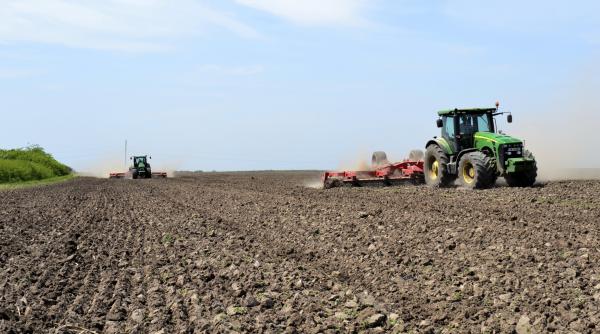 niciun teren agricol nu va mai fi romanesc in 12 ani