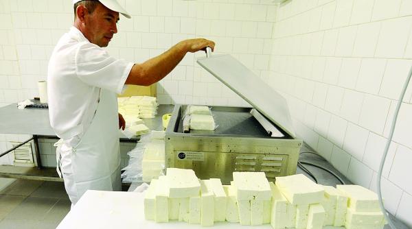 cum sunt scosi din piata producatorii de lactate