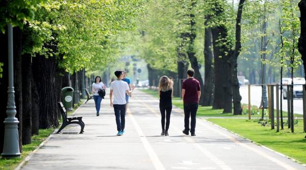 prognoza meteo 14 aprilie vreme instabila si racire usoara