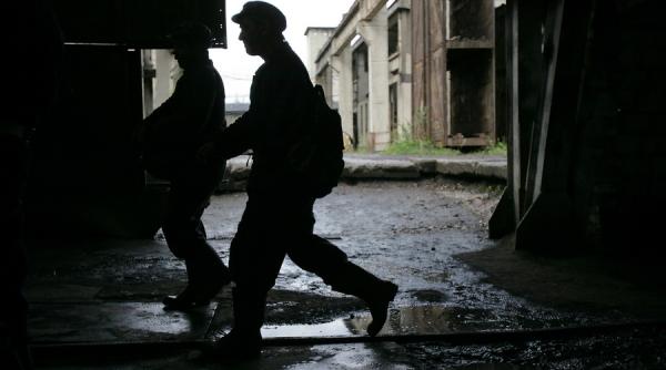 o delegatie a minerilor se intalneste cu reprezentanti ai ministerului energiei ortacii de la rovinari continua marsul