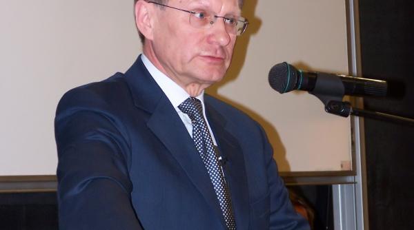 balcerowicz fost premier polonez consilier pentru reforme al presedintelui ucrainei