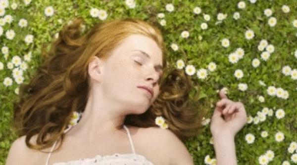 stii ce sa faci ca sa iti afli ursitul de florii