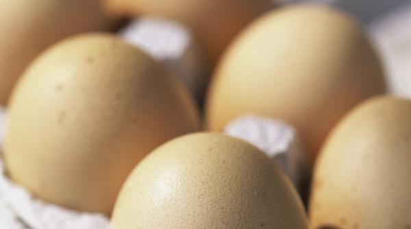 oua mai ieftine la poarta fermei