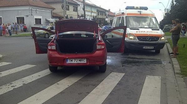 accident in lant trei masini si un autobuz au intrat in coliziune un barbat a ajuns la spital