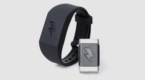 ceasul cu electrosocuri te va da jos din pat