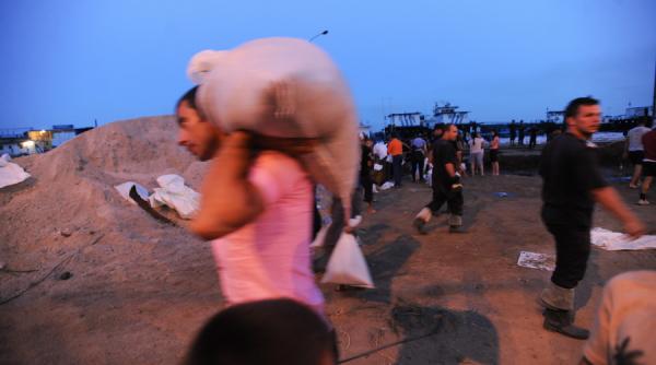 peste 3 000 de pompieri pregatiti sa intervina in zonele afectate de codul galben de ploi