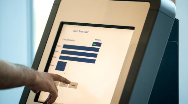 ponturi de calatorii cum sa eviti aglomeratia din aeroport