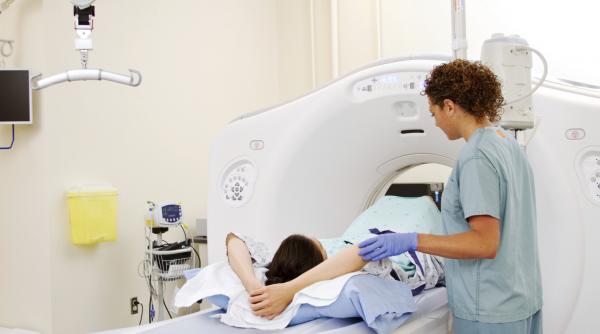 alarmant doar 15 din cancerele ovariene depistate la timp