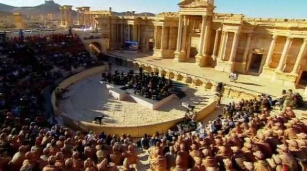 spectacole in amfiteatrul din palmyra