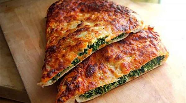 pizza calzone cu ricotta si parmezan o reteta mai simpla decat ai crede