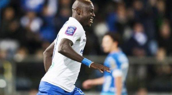 un fotbalist fara drept de joc in europa din cauza unei malformatii cardiace va evolua in sua