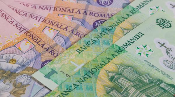 aspirantii la credite