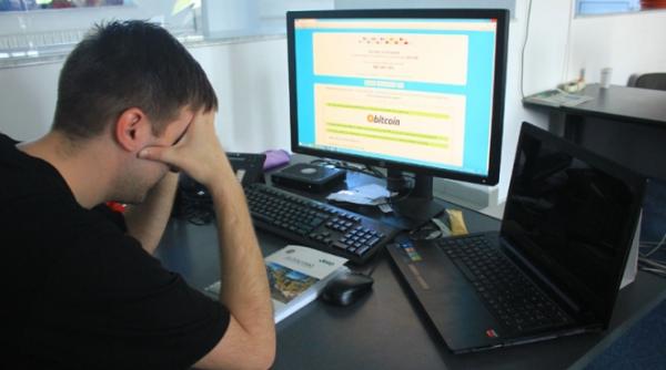 constanteni victime sigure ale hackerilor va recomandam sa platiti banii