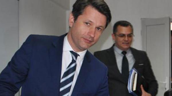 directorul interimar al complexului energetic oltenia laurentiu ciobotarica retinut pentru abuz in serviciu