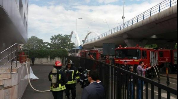 incendiu in bucuresti un imobil de langa pasajul basarab a fost evacuat