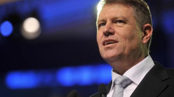 iohannis va cere reexaminarea legii care reglementeaza acordarea titlului de doctor