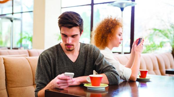 cum sa scapam de telefon in weekend