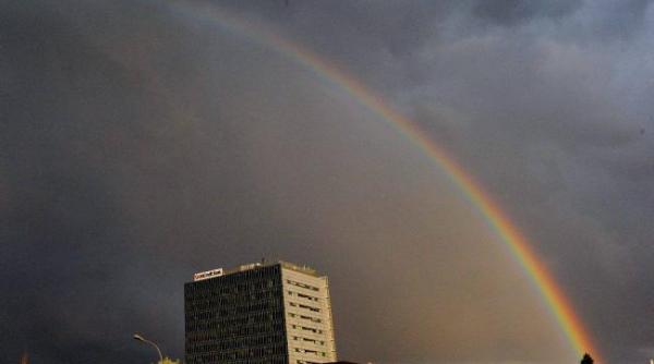 prognoza meteo pentru urmatoarele 3 luni vreme calda cu precipitatii deficitare in cea mai mare parte a regiunilor