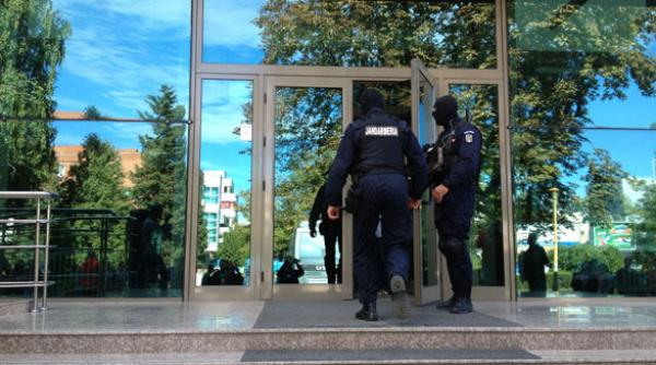 rectorul universitatii maritime ar putea fi implicat intr un dosar de evaziune fiscala