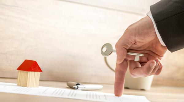 legea darii in plata va fi modificata de guvern