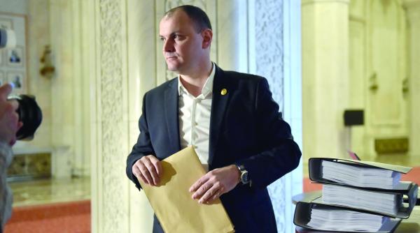 ghita liciteaza singur si castiga 33 milioane de la ue