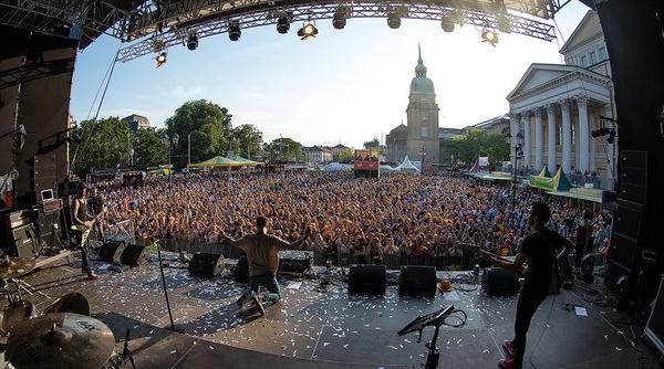 agresiune sexuala in masa la un festival de muzica din germania