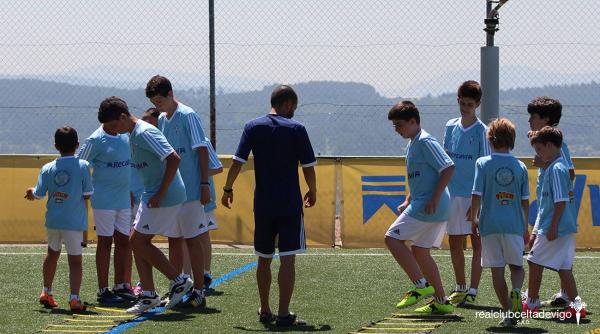 clubul spaniol celta vigo va deschide o scoala de fotbal la brasov