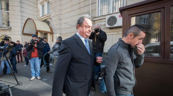 liberalii sunt aproape de implozie inainte de alegeri