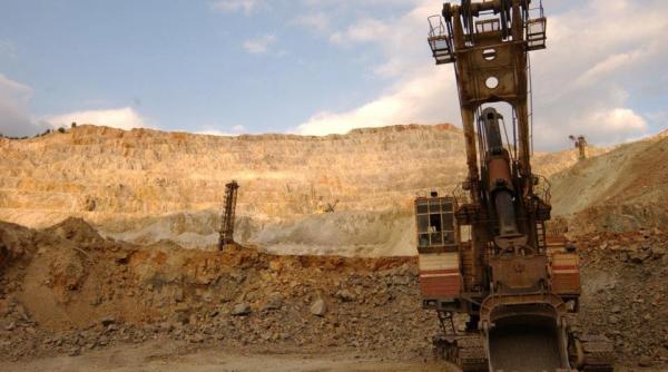 tavalugul falimentelor risipeste 10 miliarde de euro