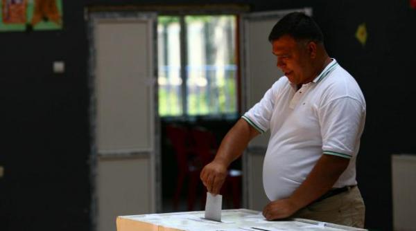 alegeri locale 2016 prezenta la urne pana la ora 21 00 au votat 48 27 dintre alegatori