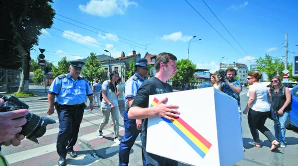 disciplina votantilor care au implinit 100 de ani