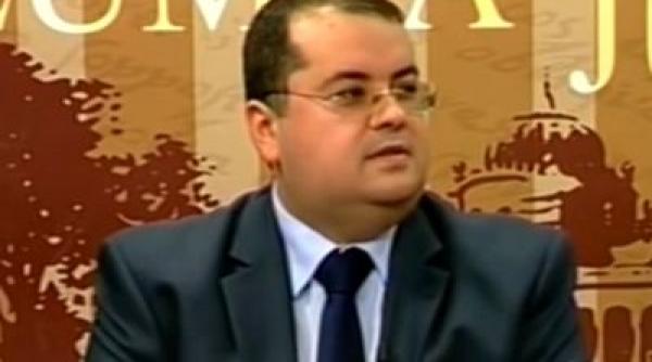 iasi prodecanul facultatii de drept retinut