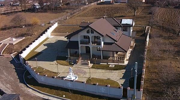 inaltele presfintitele vile