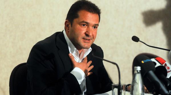 elan schwartzenberg mandat de arestare in lipsa