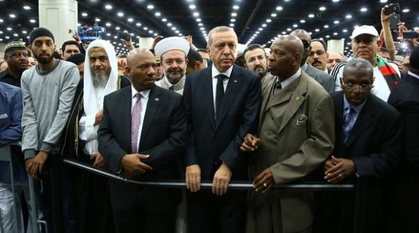 erdogan a plecat de la ceremonia funerara a lui muhammad ali vexat de organizatori