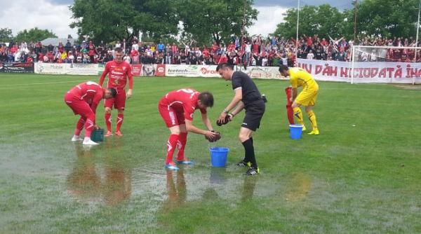 scene incredibile in timpul meciului dintre uta si fc voluntari