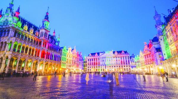 destinatia saptamanii city break in capitala europei