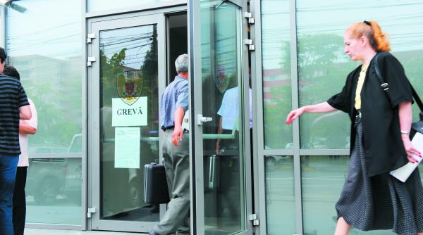 administratia locala greva generala