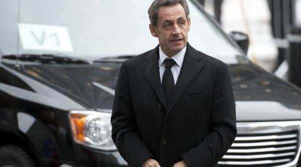 sarkozy dineu cu putin la sankt petersburg