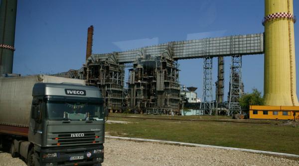 dosar rompetrol ii iccj mentine sechestrul pus de diicot la rafinaria petromidia