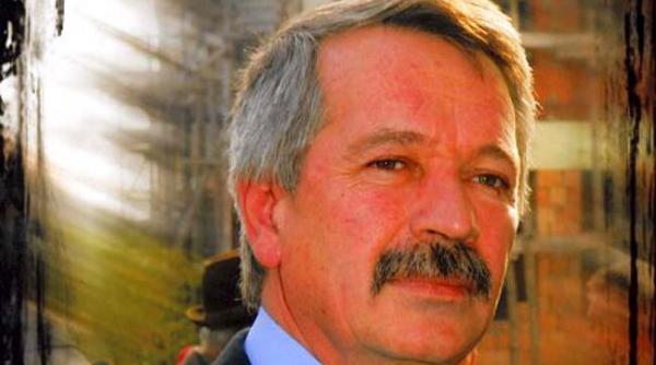 judecatoria piatra neamt a invalidat mandatul de primar al orasului roznov detinut de ionel ciubotaru