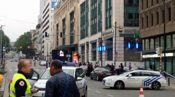 belgia alerta cu bomba la un centru comercial din bruxelles un suspect a fost retinut