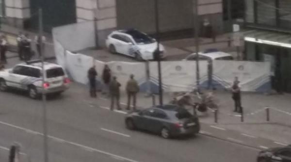 belgia ce continea centura exploziva pe care o avea asupra lui barbatul arestat in bruxelles