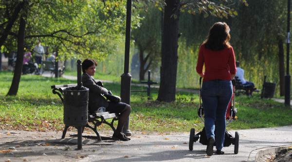 guvernul ar putea modifica normele de aplicare a ordonantei privind concediul si indemnizatia lunara pentru cresterea copiilor